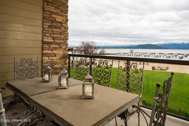 Experience the textures and warmth of refined waterfront living - photo 12