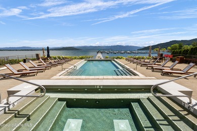 Experience the textures and warmth of refined waterfront living - photo 34
