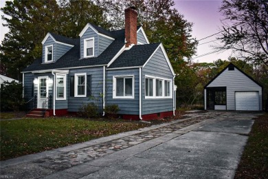 Elizabeth River Home For Sale in Portsmouth Virginia