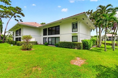 Fantastic location for the golfer(s) in the family - just steps - photo 23