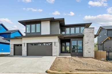 Built by award-winning Sheffield Homes! Professionally designed - photo 1