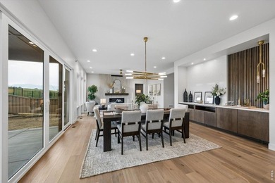 Built by award-winning Sheffield Homes! Professionally designed - photo 4