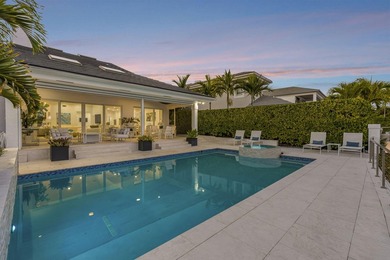 Comprehensively upgraded waterfront 3BR/3BA residence, each - photo 4