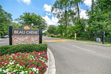A striking expression of modern elegance, this new construction - photo 2
