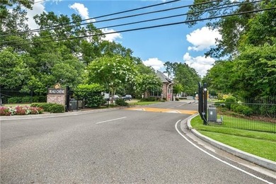A striking expression of modern elegance, this new construction - photo 4