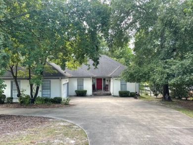 Lake Marion Home For Sale in Santee South Carolina