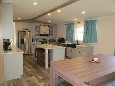New price improvement! Enjoy the best of country and lake life - photo 6