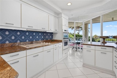 Enjoy oceanfront living in this sunny and bright three-bedroom - photo 12