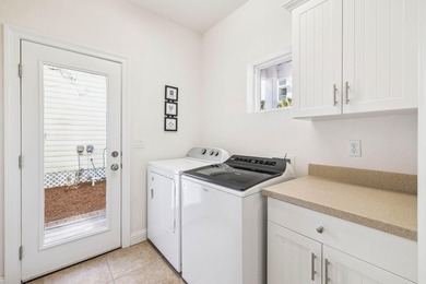 Welcome to your dream coastal retreat in the heart of Miramar - photo 15