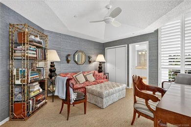 Enjoy oceanfront living in this sunny and bright three-bedroom - photo 21