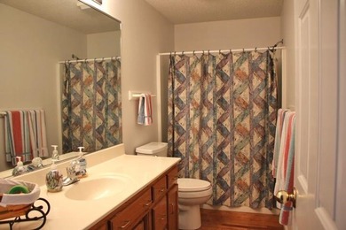 DOCK,LAKE FRONT & AMAZING YR ROUND LAKE VIEWS,* OK,4 BR/4 BA - photo 21