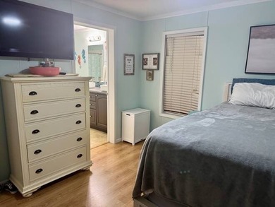 Stunning 3-Bedroom, 2-Bath Home with Lake View in Colony Cove - - photo 27