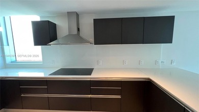 Remodeled corner unit, full of upgraded finishes. Two wraparound