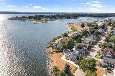 Experience the best of coastal living in this beautifully - photo 32