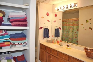 DOCK,LAKE FRONT & AMAZING YR ROUND LAKE VIEWS,* OK,4 BR/4 BA - photo 40