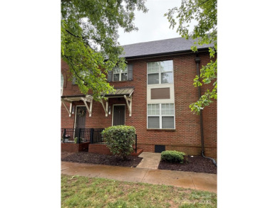 Lake Townhome/Townhouse For Sale in Mooresville, North Carolina