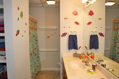 DOCK,LAKE FRONT & AMAZING YR ROUND LAKE VIEWS,* OK,4 BR/4 BA - photo 41