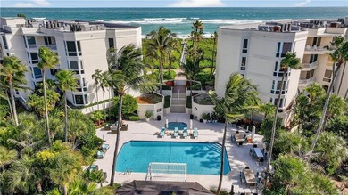 Enjoy oceanfront living in this sunny and bright three-bedroom - photo 43