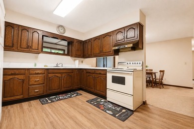 Enjoy stunning Rock River views from this well-maintained - photo 10