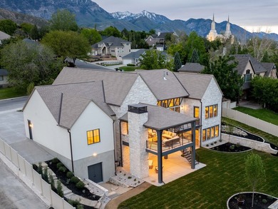 You're walking through Home #20 in this year's Utah Valley - photo 2
