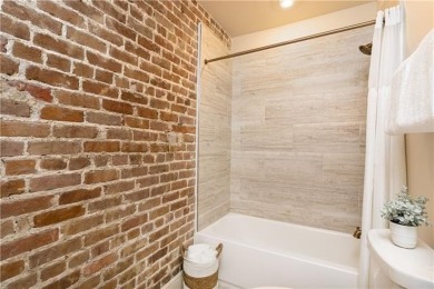 Short-term rental opportunity in one of the CBD's most beautiful