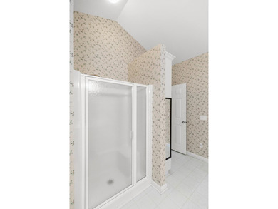 Don't miss this beautiful Westbrook home! This home is 3