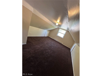 Welcome to this charming bungalow in the heart of Euclid. This - photo 20