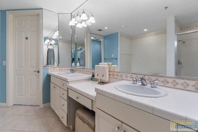 Luxury Beach front home. Unobstructed water views to enjoy the - photo 26