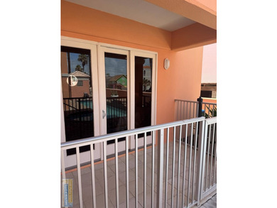 Luxury Beach front home. Unobstructed water views to enjoy the - photo 35