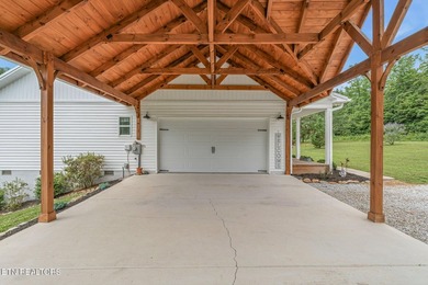 Hello to easy peaceful living in a desirable location with 2.2 - photo 11