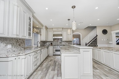 WELCOME TO THIS 'FIRST TIME OFFERED' ELEGANT FIVE BEDROOM - photo 17