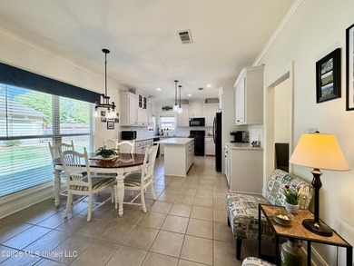 Gorgeous, pristine, and move-in ready! 4 Bed, 2 1/2 bath in - photo 18