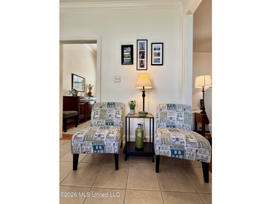 Gorgeous, pristine, and move-in ready! 4 Bed, 2 1/2 bath in - photo 21