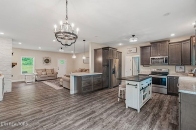 Hello to easy peaceful living in a desirable location with 2.2 - photo 22