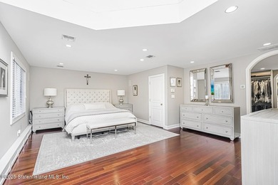 WELCOME TO THIS 'FIRST TIME OFFERED' ELEGANT FIVE BEDROOM - photo 23