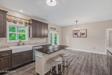 Hello to easy peaceful living in a desirable location with 2.2 - photo 25