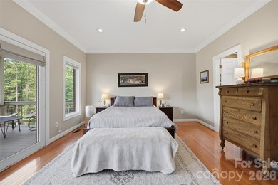 Tucked away in the back of a quiet cove, this stunning 3-bedroom - photo 29