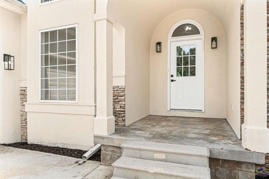 Welcome to 2850 Arrowhead Drive in Lizella! Nestled on 2 private - photo 4