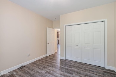 Hello to easy peaceful living in a desirable location with 2.2 - photo 35