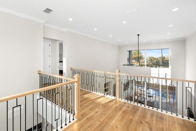 Nestled in a small, private waterfront community on canal - photo 50