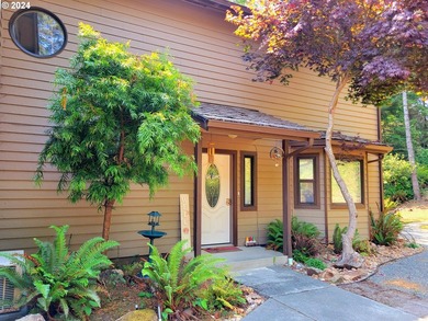 2 Bed Townhouse style Home in the Harris Heights planned - photo 4