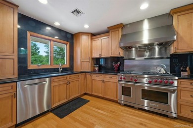 This is the home you've been waiting for! Flooded with natural - photo 11