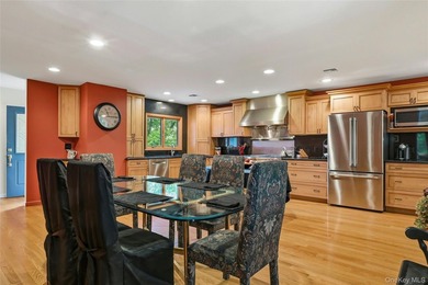 This is the home you've been waiting for! Flooded with natural - photo 14