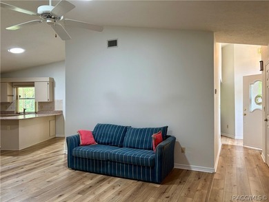 Beautiful, large move in ready home. 3 bedroom 2 bathroom - photo 14