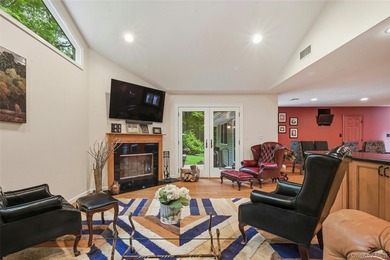 This is the home you've been waiting for! Flooded with natural - photo 15
