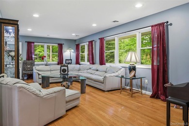 This is the home you've been waiting for! Flooded with natural - photo 20
