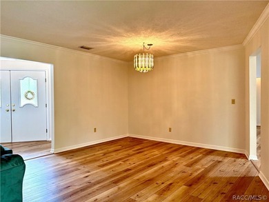 Beautiful, large move in ready home. 3 bedroom 2 bathroom - photo 24