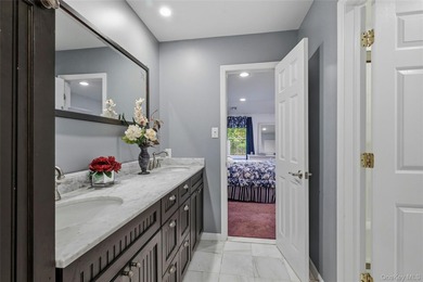 This is the home you've been waiting for! Flooded with natural - photo 29