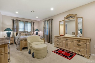 This is the home you've been waiting for! Flooded with natural - photo 31