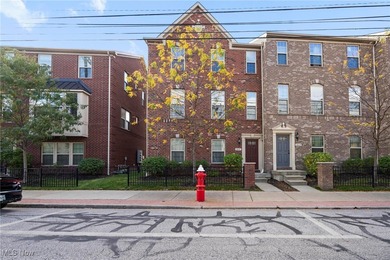 Lake Erie - Cuyahoga County Townhome/Townhouse For Sale in Lakewood Ohio